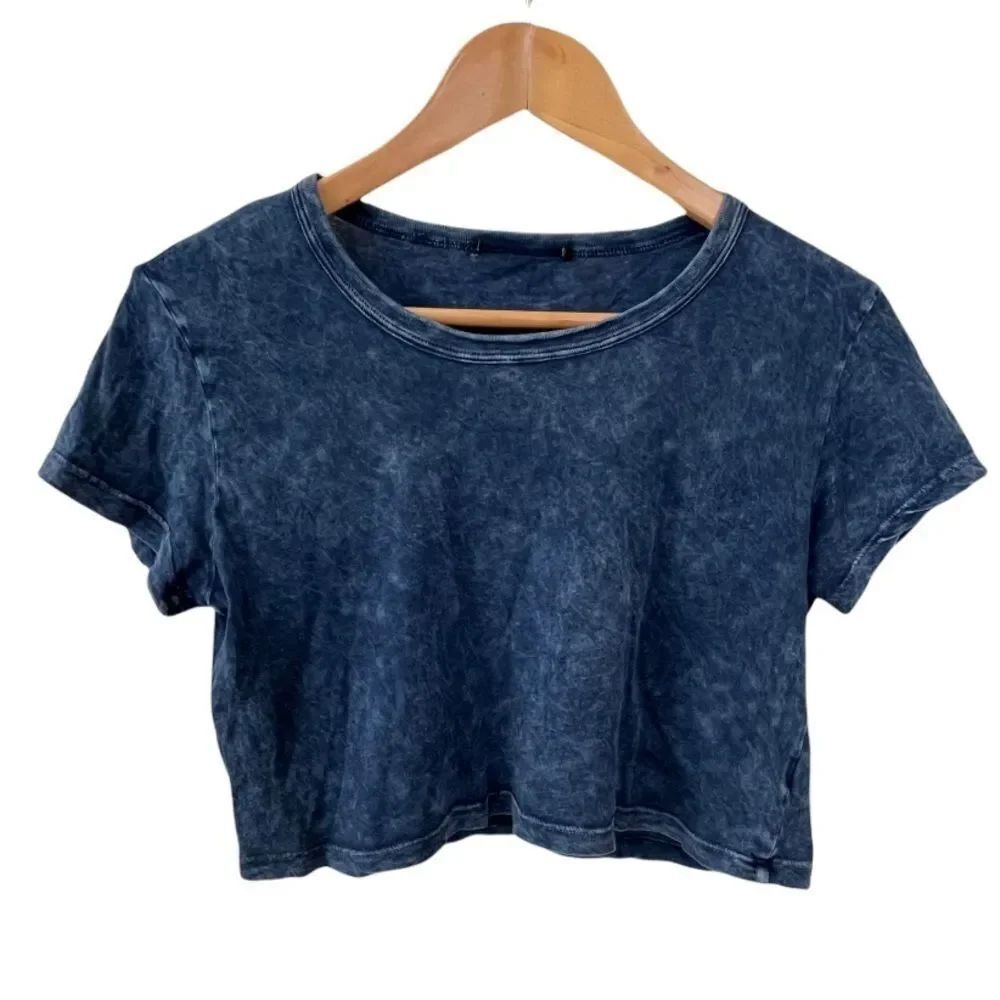 Brandy Melville blue short sleeved crop top